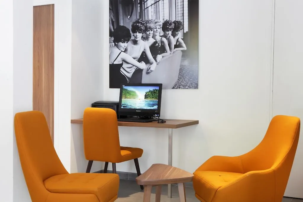 Hotel Western 61 Nation Paris